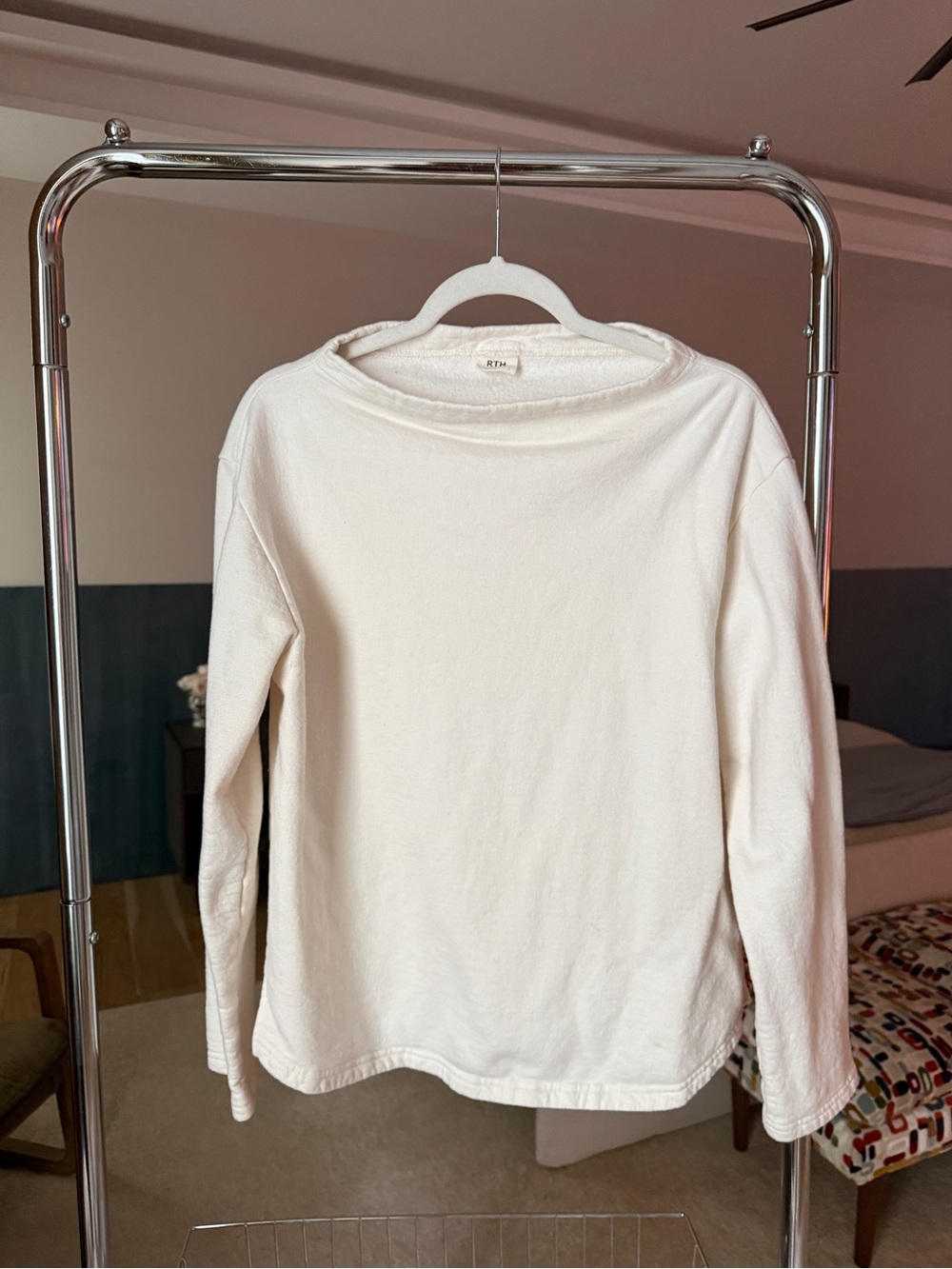 Unisex RTH sweatshirt - Picture 2 of 3